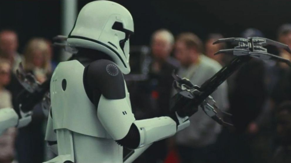 Stormtroopers da primeira ordem - Divulgação Disney e LucasFilm